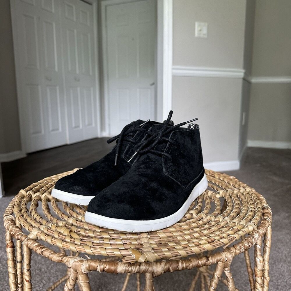 UGG Freamon Chukka Boot, Men's Size 7.5 M, Black Sneaker Style Shoes